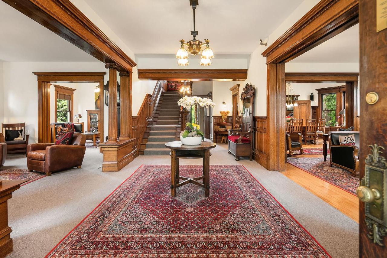 Seattle Gaslight Inn 외부 사진