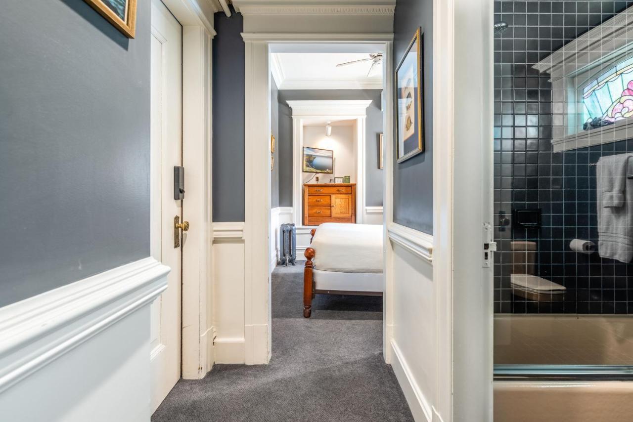 Seattle Gaslight Inn 외부 사진